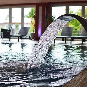 Froejel Resort & Spa